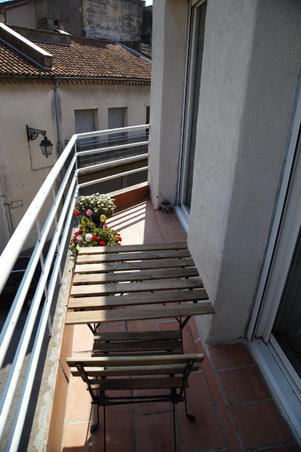 شقة Laincel - Clim - Balcon آرْلْ المظهر الخارجي الصورة